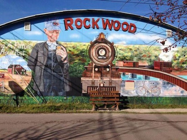 rockwood%20train_edited.jpg